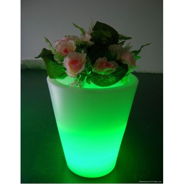 LED Round Flower Pot/Planter - Large